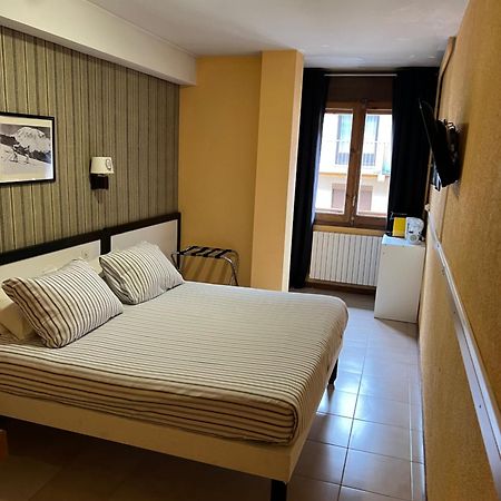 Hotel Copacabana Pas De La Casa Dış mekan fotoğraf